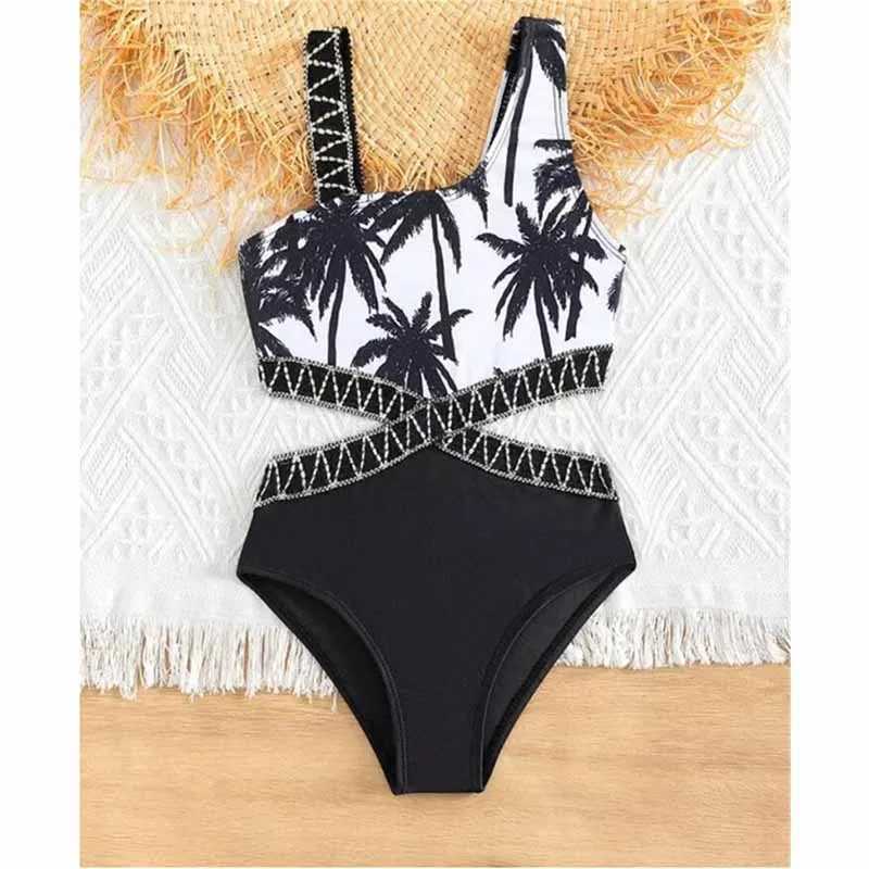 Mother Daughter Swimwear Father Son Swimsuit Family Matching Suits Summer Bikini New Kids Prints Clothes Boys Beach Shorts W250207