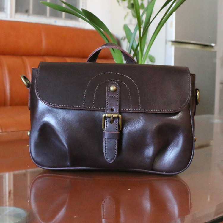 Bag 2024 Spring Fashion Genuine Women's Head Layer Handmade Mini Vegetable Tanning Leather Handheld Crossbody Bag