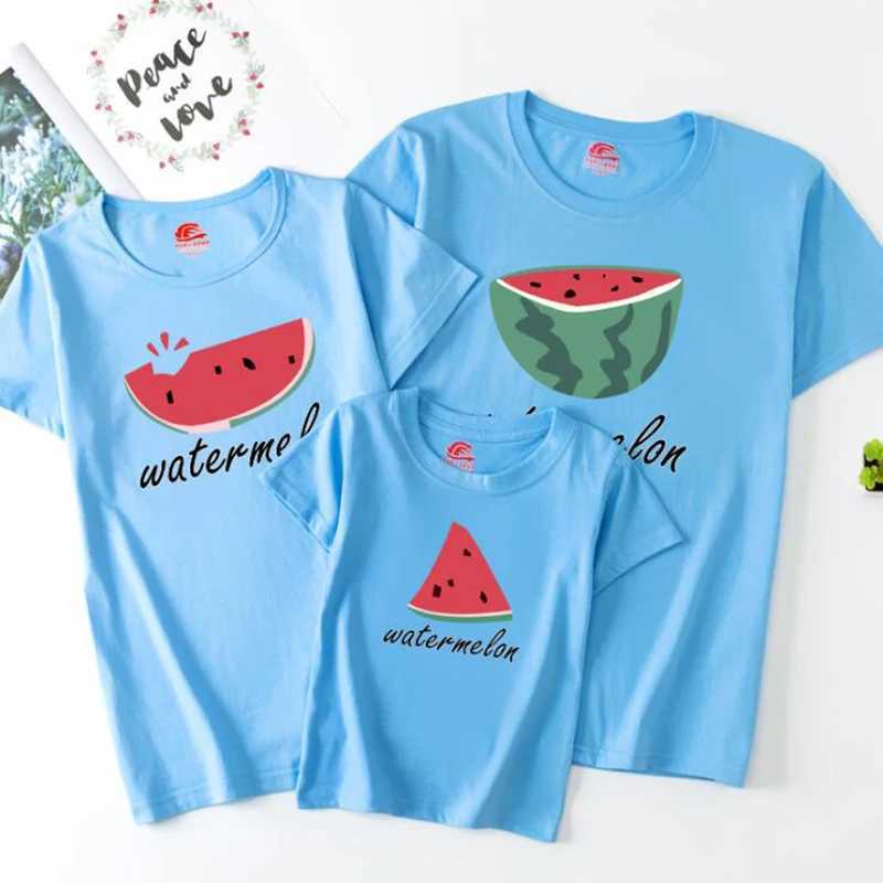 Family Look Mommy and Me Clothes Matching Summer Fruits Printing Family Clothing Mother Daughter Son Father Kids T-shirt W250207