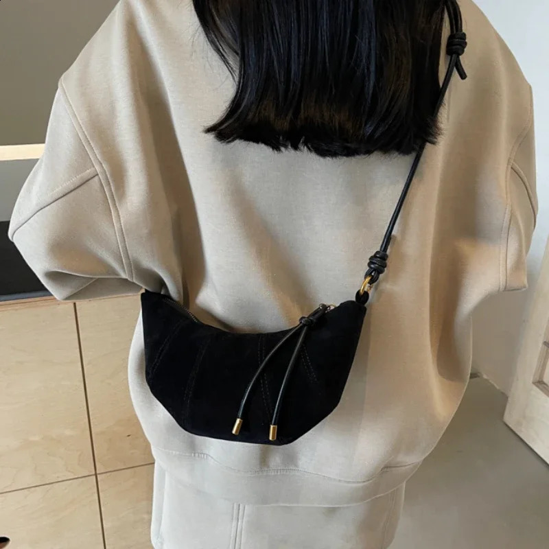 Velvet Material Zipper High Quality Shoulder Bag Solid Color Simple Fashionable Crossbody Soft Western Style Handbag 250206