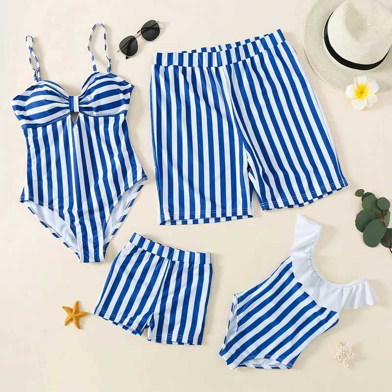 Family Swimwear Striped Mommy and Me Swimsuit Mother Daughter Bikini Family Mtching Clothes Dad Son Swim Trunks Beach Shorts W250207