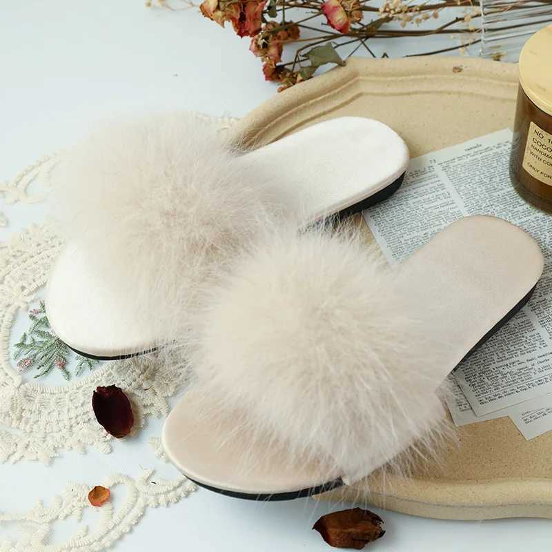 Bridesmaid Women Slipper Ostrich Feather Slides Female Sandals Flip Flops Indoor Slipper Wedding Team Shoes Lady Gift LuxuryXJ250207