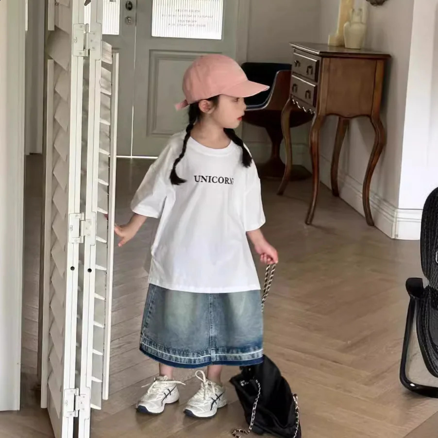 Baby Girl Top Korean Children Girls Letter Printed Short Sleeve T-shirt Summer Baby Loose Half Sleeve Base Tops 250207