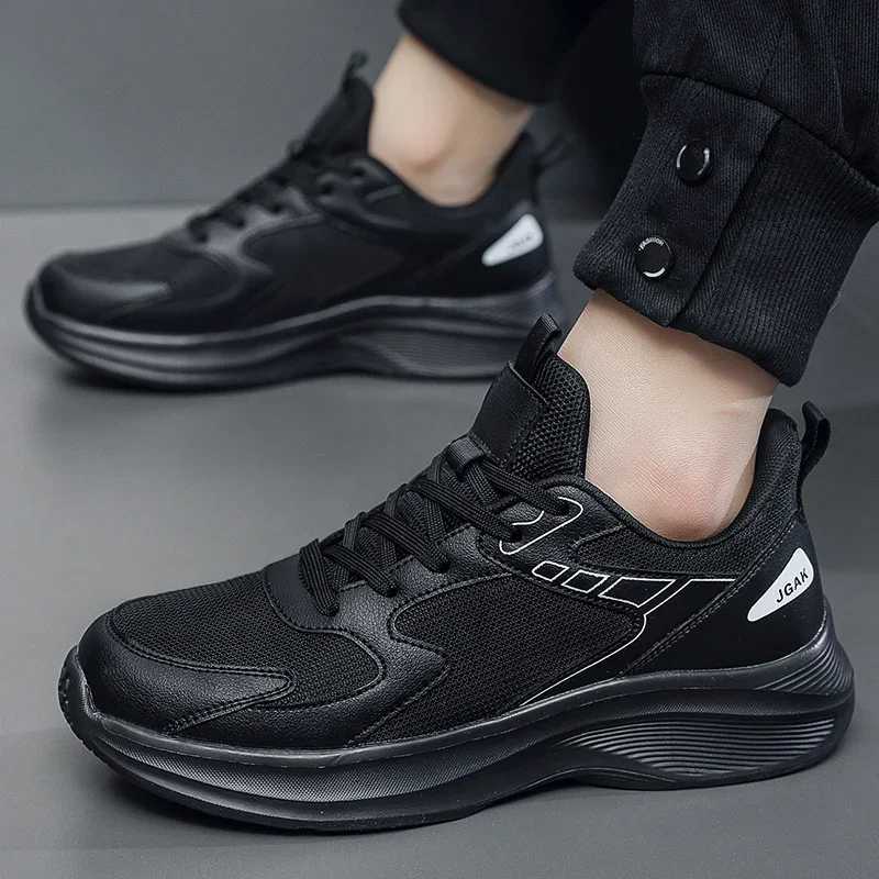 Extra Large Size Mens Running Shoes Soft Sole Outdoor Jogging Mesh Breathable Leisure Sneakers Men Sports Walking Shoes 49 50C250304