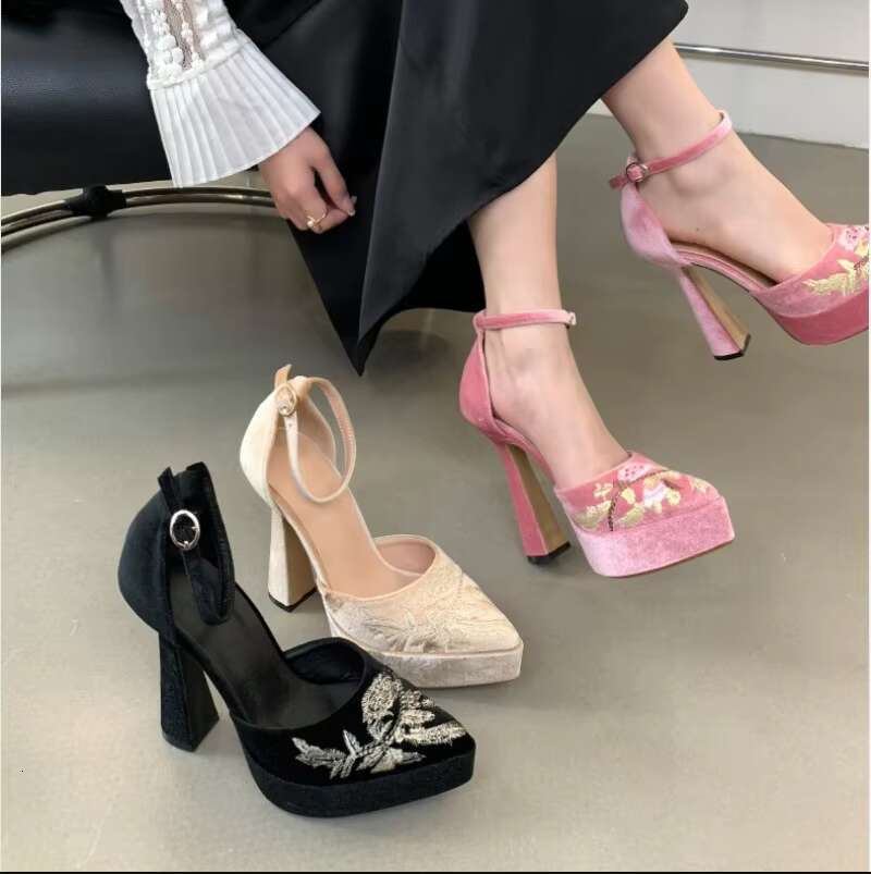 Women's Embroidered wer Pointed High Heeled Hollow Single Shoes Platform Heels atos De Mujer