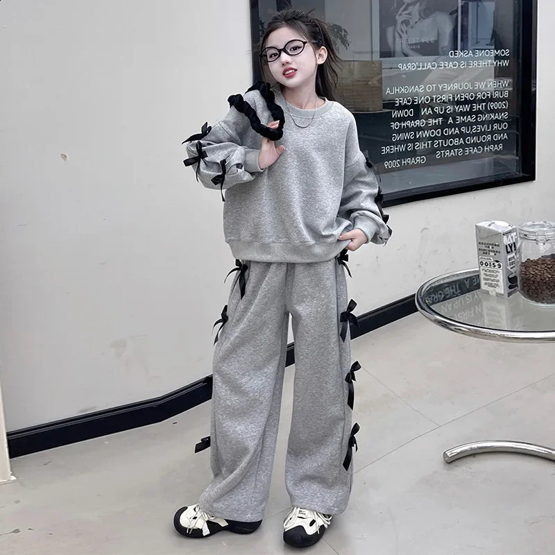 Girls Sports Set 2025 Spring Bow Sweatshirt Wide Leg Pants 2pcs Teen School Kids Clothes Pink Grey Casual Daily Children Costume 250117