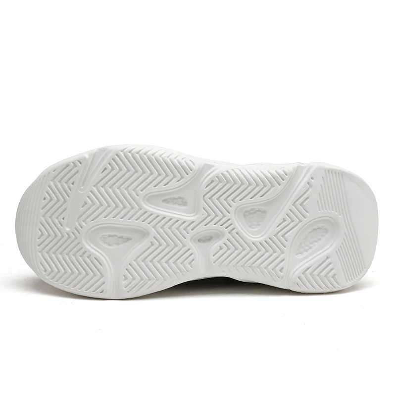 2024 childrens sports shoes mesh breathable running shoes childrens flat casual shoes large size 40 W250407