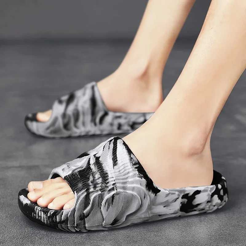 Mens Slippers Summer Indoor Home 2024 New Bathroom Anti Slip Soft Sole Slippers EVA Fi Trend SlippersXJ250207