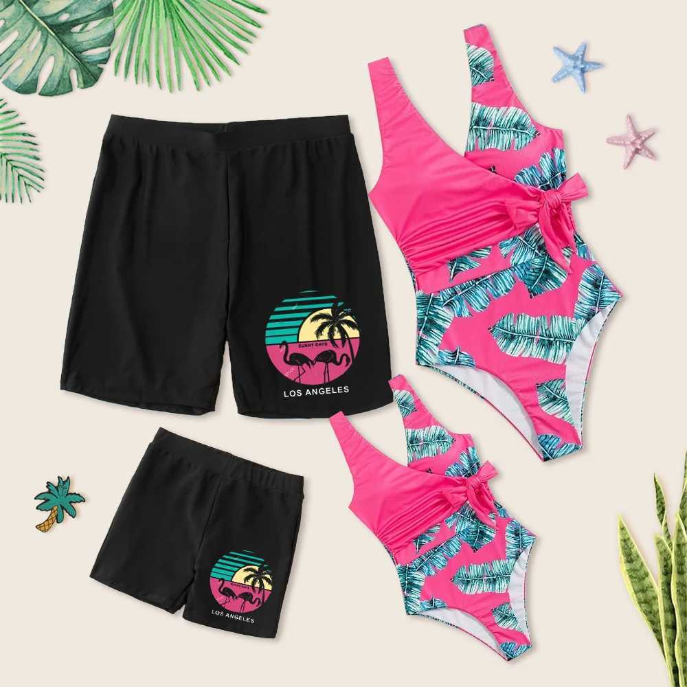 Family Matching Outfits Mother And Daughter Whole Swimsuit Father Son Beach Shorts Mom Kids Swimwear Summer Bathing Suits W250207