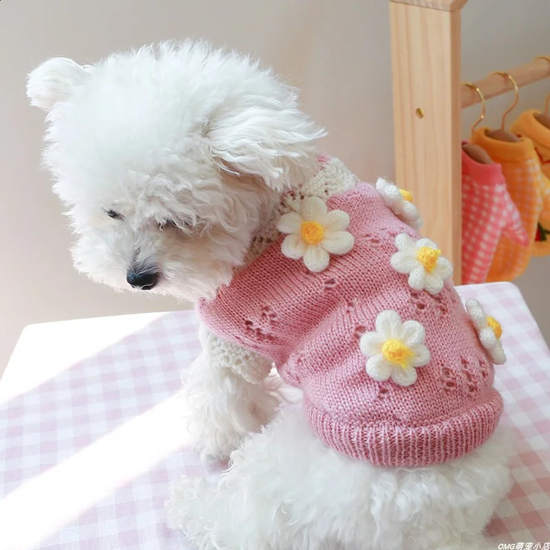1PC Pet Apparel Dog Autumn and Winter Thickened Warm Green Pink 3D Flower Knitwear Pullover Sweater For Small Medium Dogs 250206