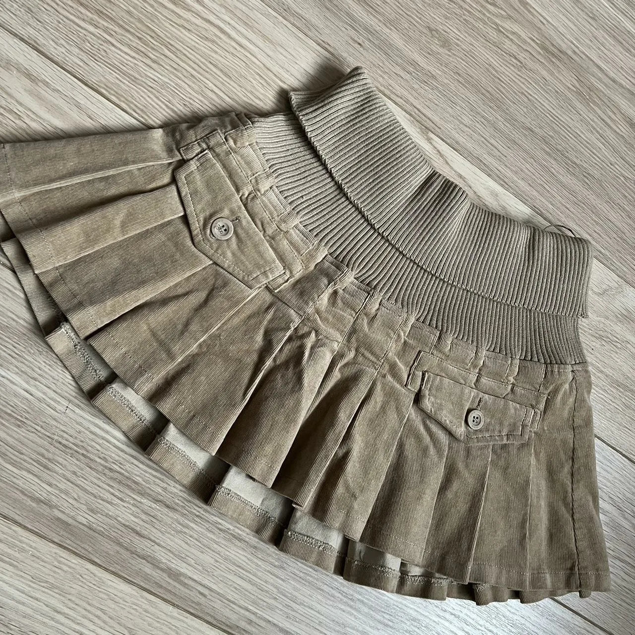 Y2K Ribbed Stretchy Waistband Mini Skirt Gothic Pleated Skirt Womens Harajuku Autumn Winter Retro Apricot Black High Waist Skirt 250206