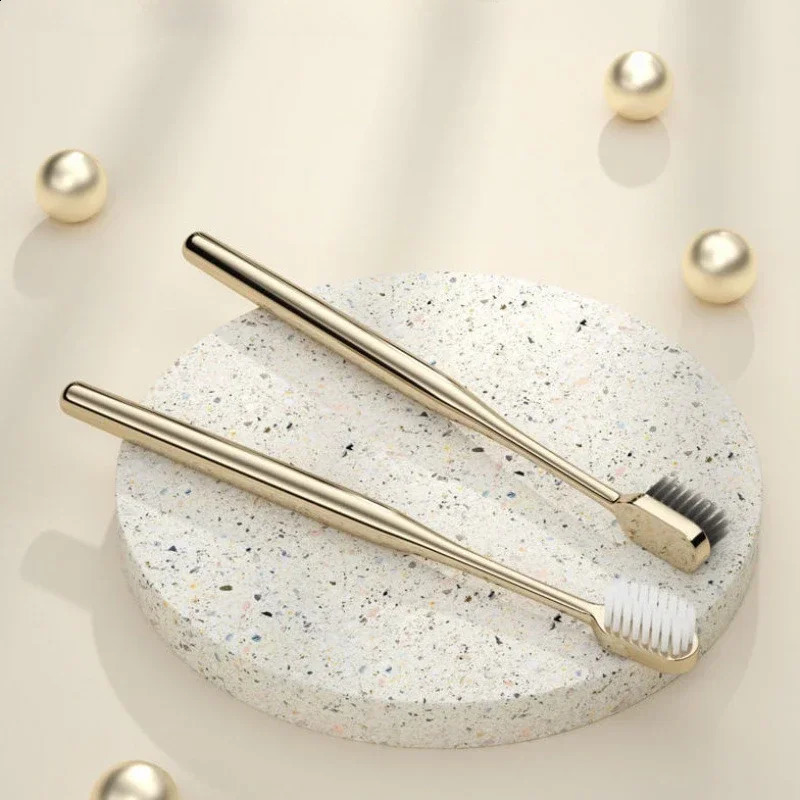 Soft Toothbrush Men Women Adult Tooth Brush Gold Silver Dental Brushes Elegance Gentle Toothbrushes Drop 250206
