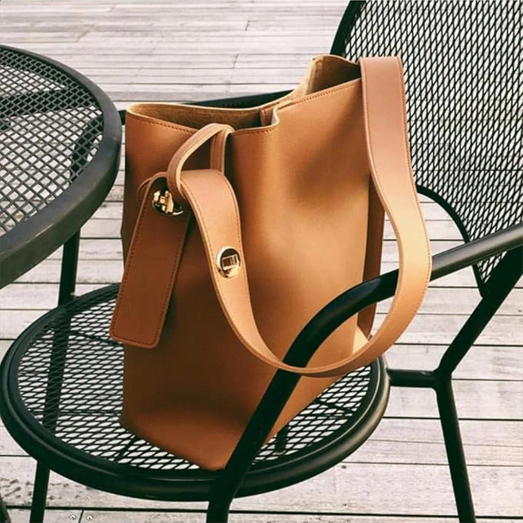 PU Fashionable Bucket Bag For Fashionforward Individual Stay Ontrend With Chic Accessory Strong 250206