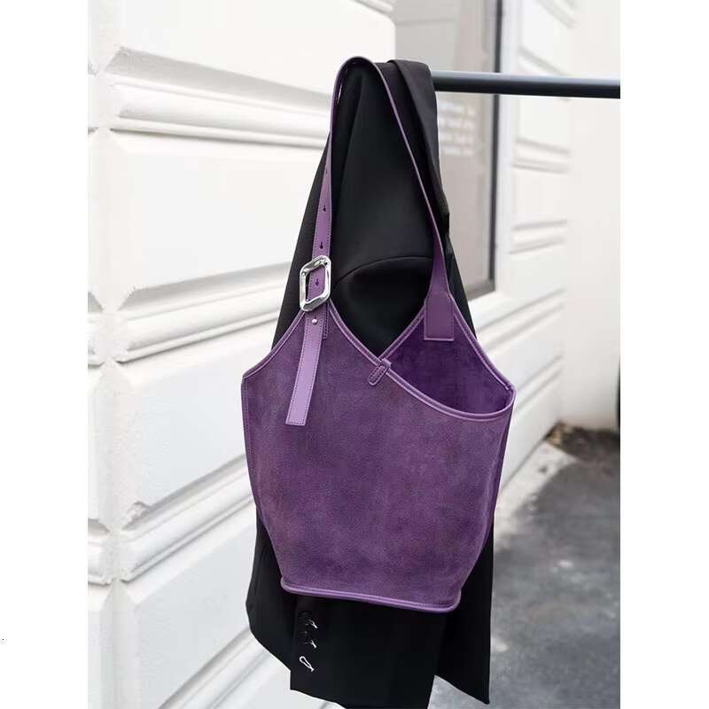 New Winter High Quality Suede Leather Large Capacity Bucket Bag Adjustable Handle Handbag Casual Shoulder With Wallet