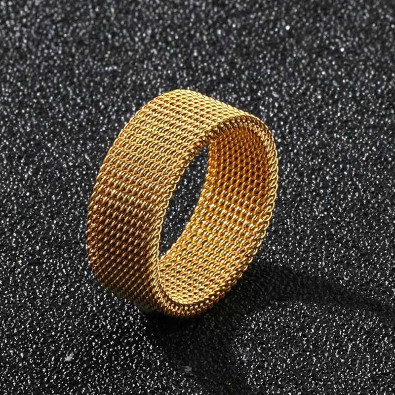 2023 New 8mm Wide Stainless Steel Rings Titanium Couple Rings Deformable Mesh Accessories for Women Men Jewelry Wedding Gift W250207