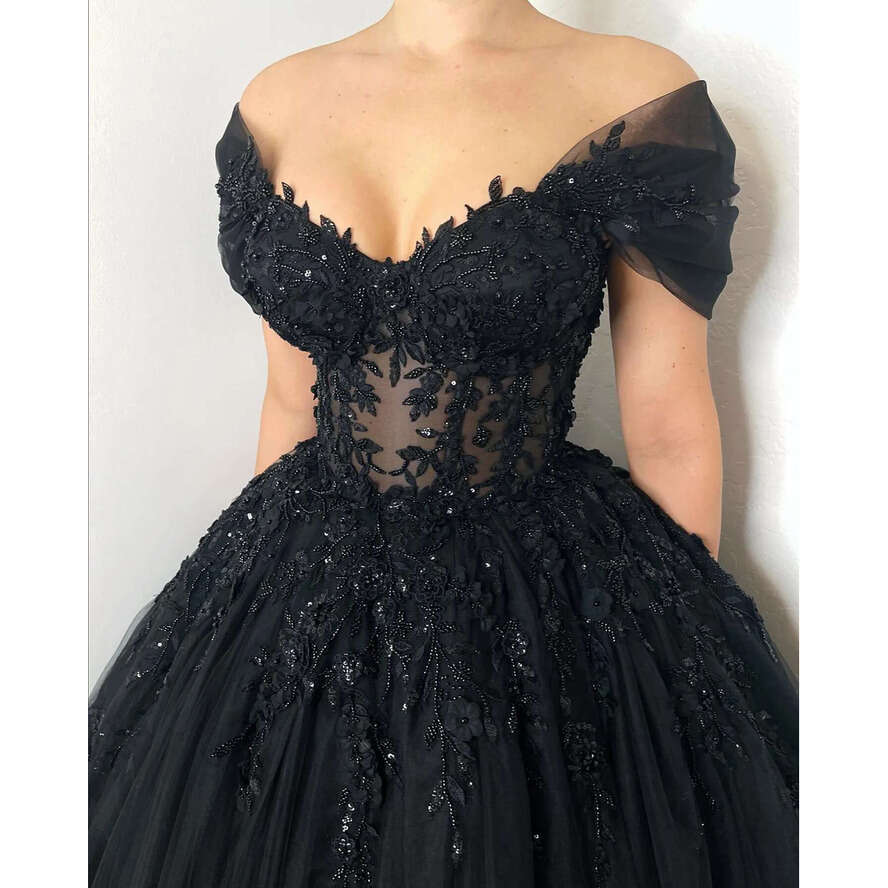 Glamorous A E Gothic Off Shoulder Wedding Dresses Bridal Gowns Beading Appliques Lace Up Back Country Black Robe Mariage