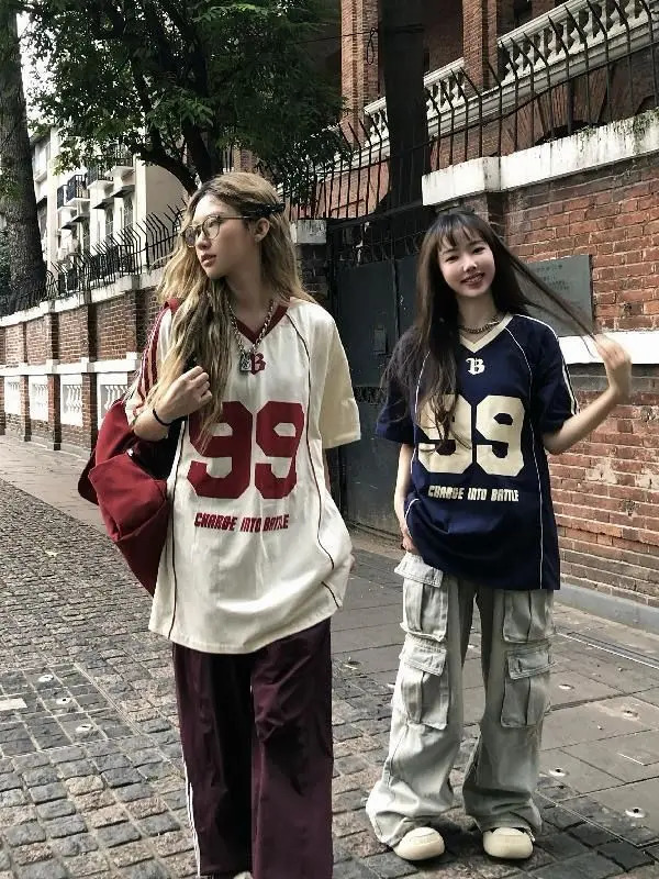 Vintage Loose Sports V-neck T Shirts Striped Letter Printed Oversized T-shirt Women Streetwear Hip Hop Loose Casual Y2k Top 250206