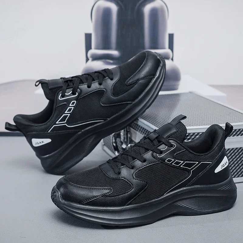 Extra Large Size Mens Running Shoes Soft Sole Outdoor Jogging Mesh Breathable Leisure Sneakers Men Sports Walking Shoes 49 50C250304