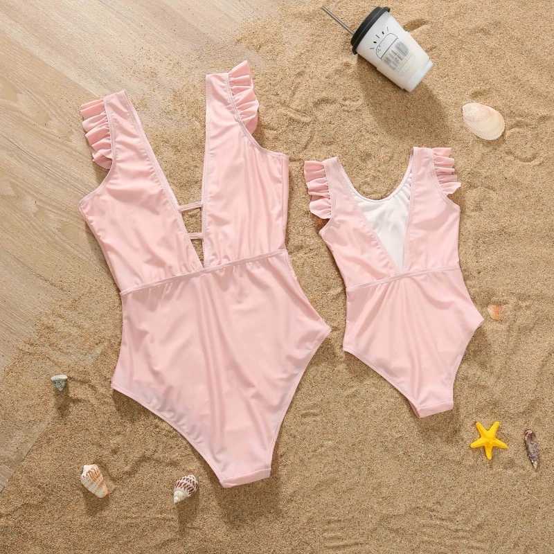 Mom and Daughter Matching Clothes 2024 Summer Women Girls One-Piece Suit Swimwear Ruffles Beachwear Push Up High Waist Swimsuit W250207