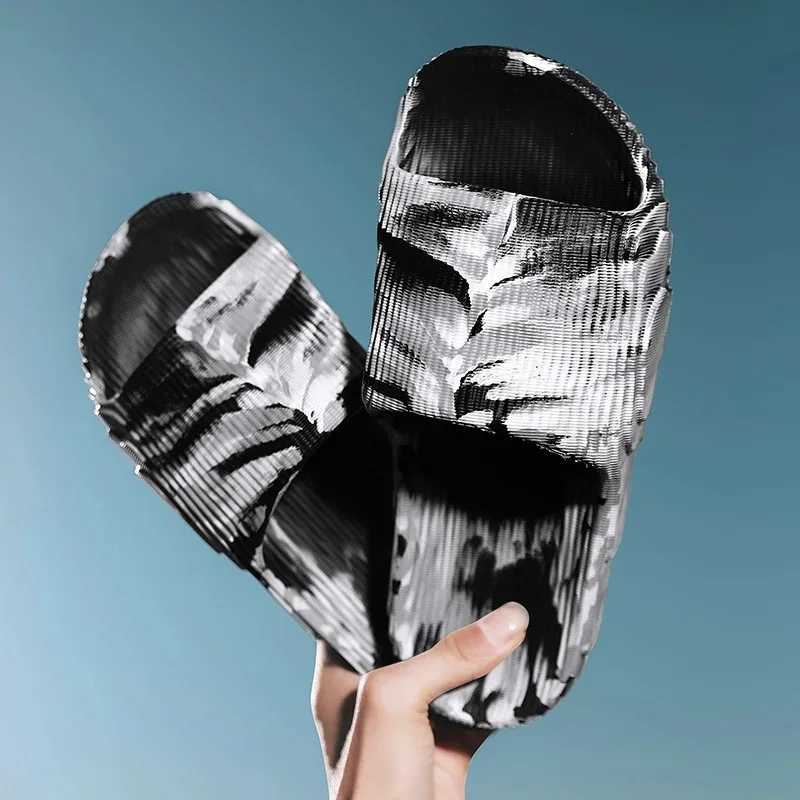 Mens Slippers Summer Indoor Home 2024 New Bathroom Anti Slip Soft Sole Slippers EVA Fi Trend SlippersXJ250207
