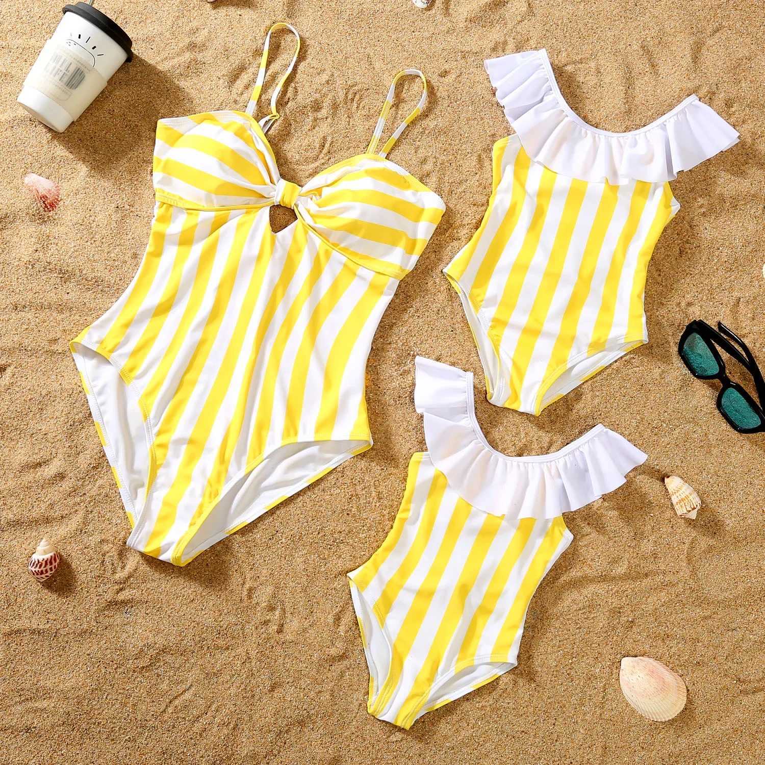 Mother and daughter matching swimsuit 2024 new family matching swimsuit pleated one-piece swimsuit shorts beachwear W250207