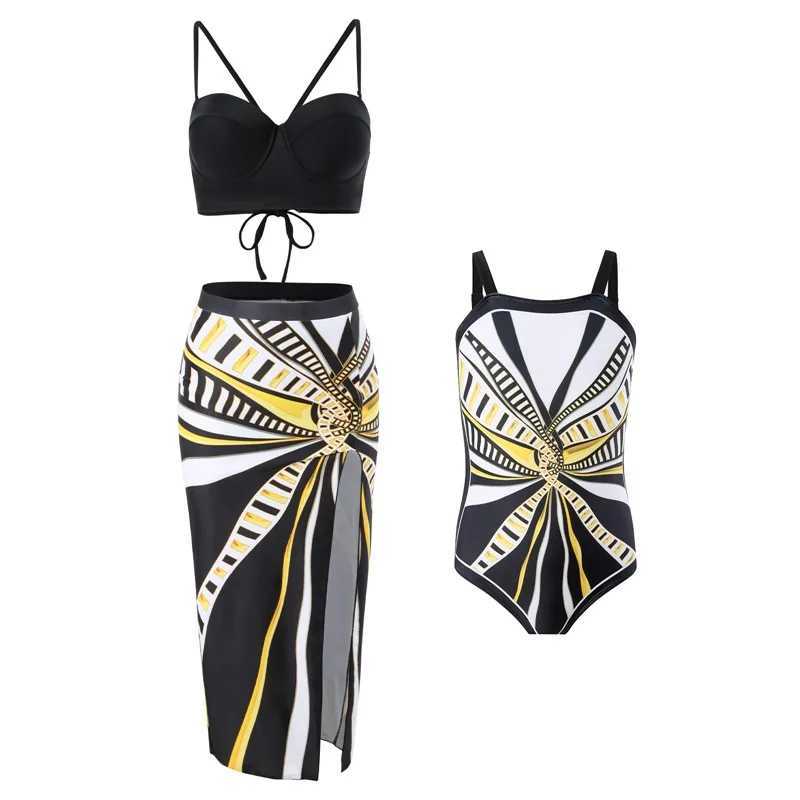 Mother-daughter Swimsuits Family Matching Outfits Sleeveless Fashion Sexy Swimwear Summer Sunny and Sandy Beach 3Pcs Clothes W250207