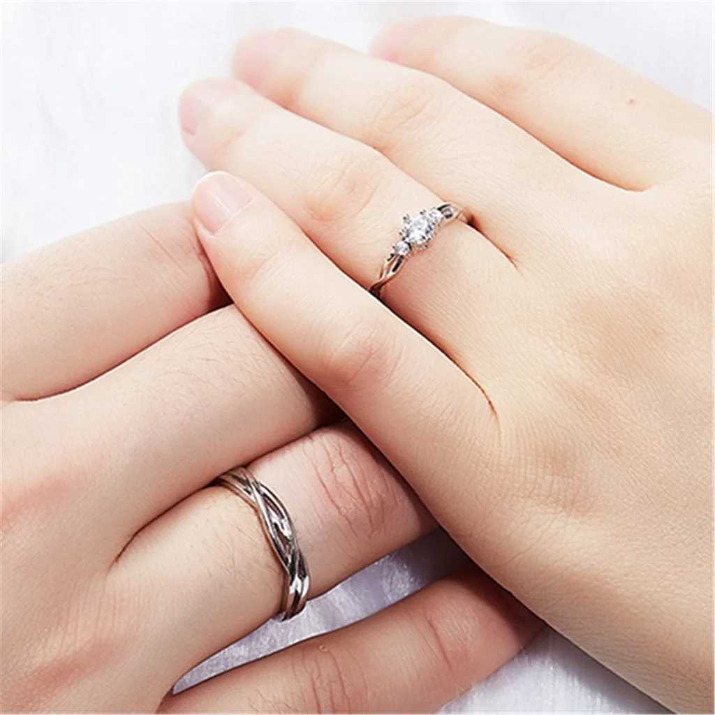 Wanzhi 2024 New Zircon Couple Ring Metal White Crystal Design Wave Hollow Wedding Jewelry Accessories W250207