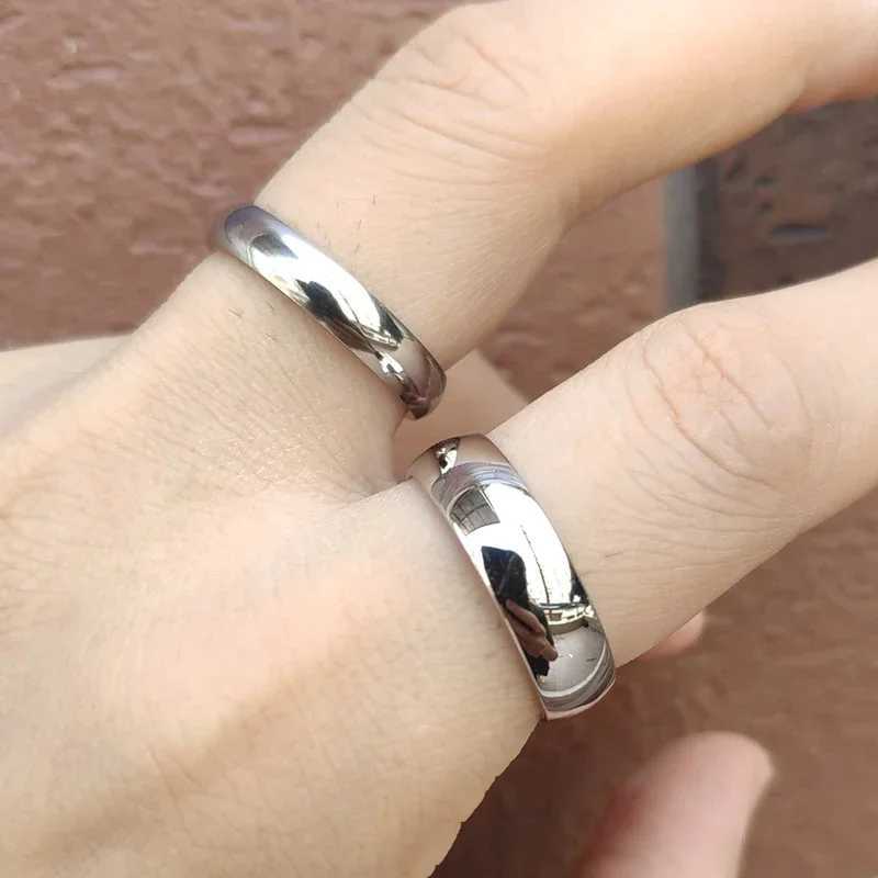 StainlESS Steel Smooth Cambered Ring Steel Color 6mm Wide Simple Geometric Type Mens Ring Gold Rings for Women W250207