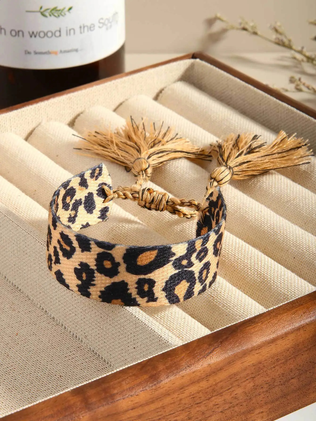 Bohemian Style Simple Leopard Print Wristband Hand-Knotted Fabric Rope Vintage Handmade Bracelet 250206