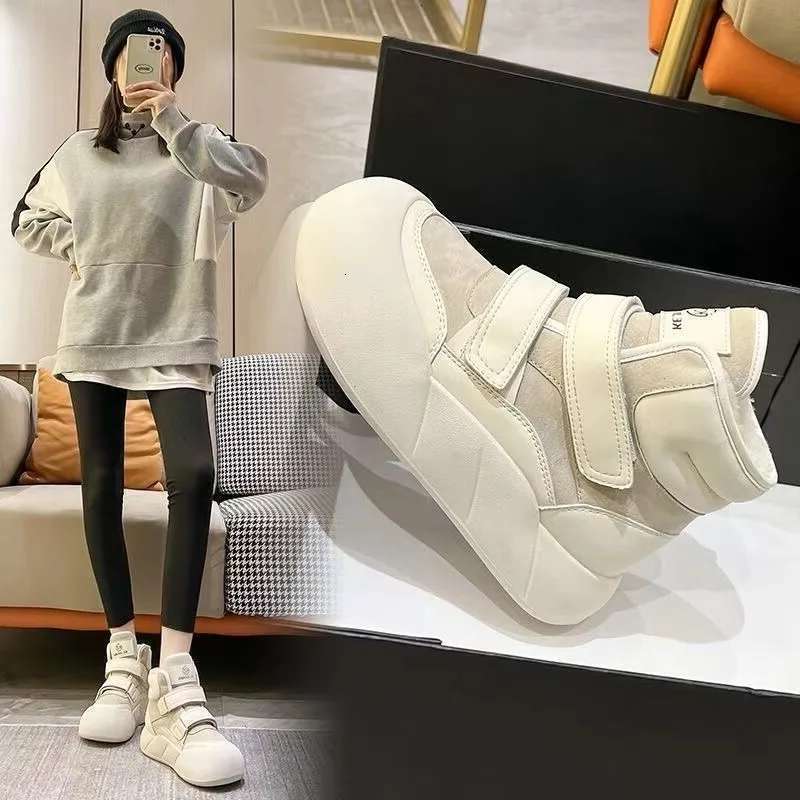 2024 NEW Women's Platform Autu mn Ne w Outdoor Casual Solid Design Sneakers Soft Comfortable Wal ki ng Sport Shoes