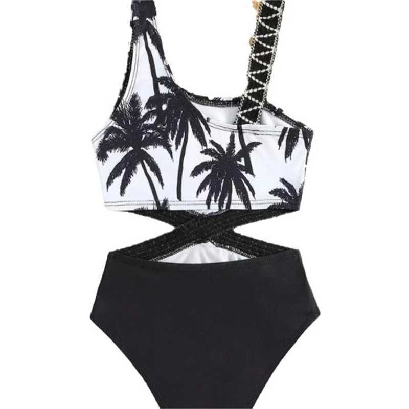 Mother Daughter Swimwear Father Son Swimsuit Family Matching Suits Summer Bikini New Kids Prints Clothes Boys Beach Shorts W250207