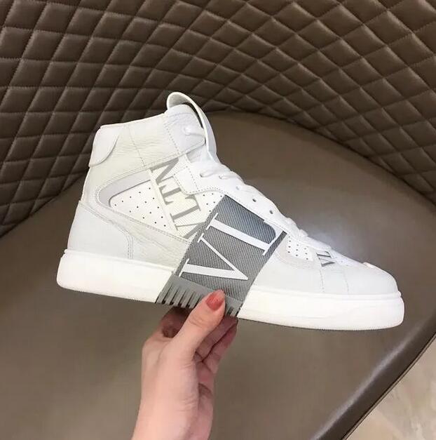 Brand-name men's sports runway platform wedge shoes fashion wer leather patchwork low-cut round head lace-up ladies casual shoes.