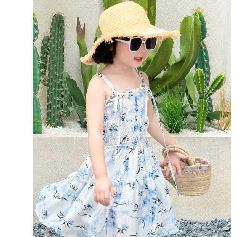 Resort Couple Look Parents and Children Summer Clothes Family Matching Holiday Clothing Mom Daughter Beach Dress Dad Son Shirts W250207