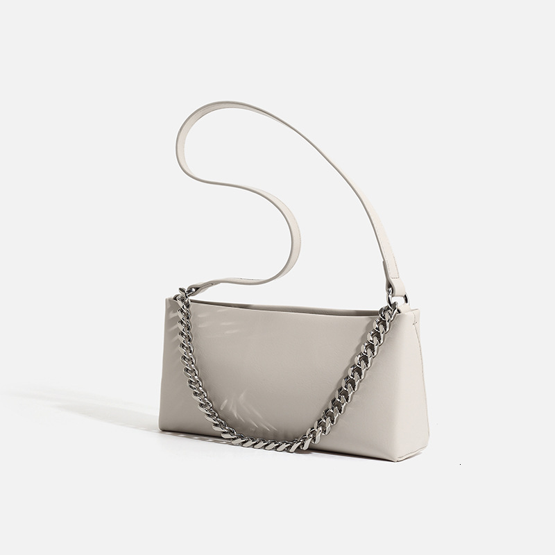 Bag High End Women's Crossbody 2024 New Chain Armpit With Niche Texture French Stick Shoulder Bag