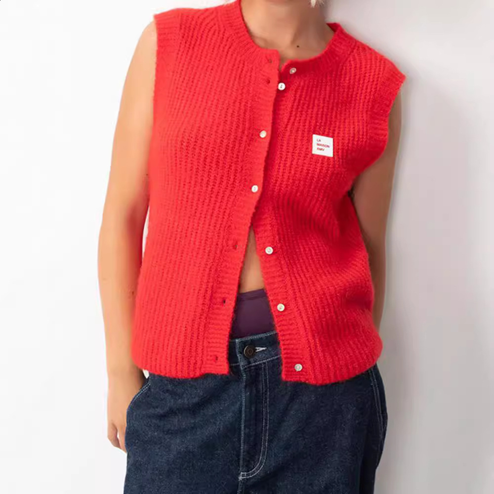 Gaono Women Knitted Tank Tops Casual Summer Solid Color Button Front Basic Vest Sleeveless Shirt y2k Aesthetic Clothes 240814