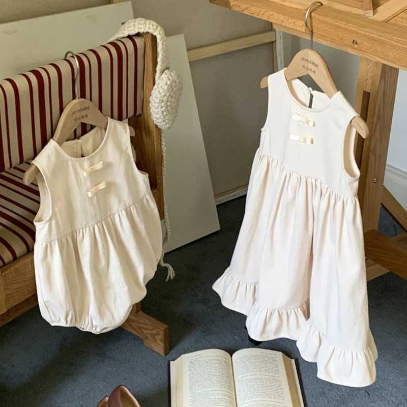 0-6 Year Family Matching Clothing Autumn sisters Dress Cute Baby Bow Princess Dress Pants W250207