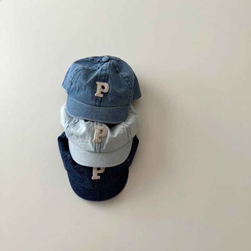 Retro Denim Baseball Cap for Baby Letter Short-brim Sun Hat Summer Adjustable Kids Boys Girls Peaked Caps 250206