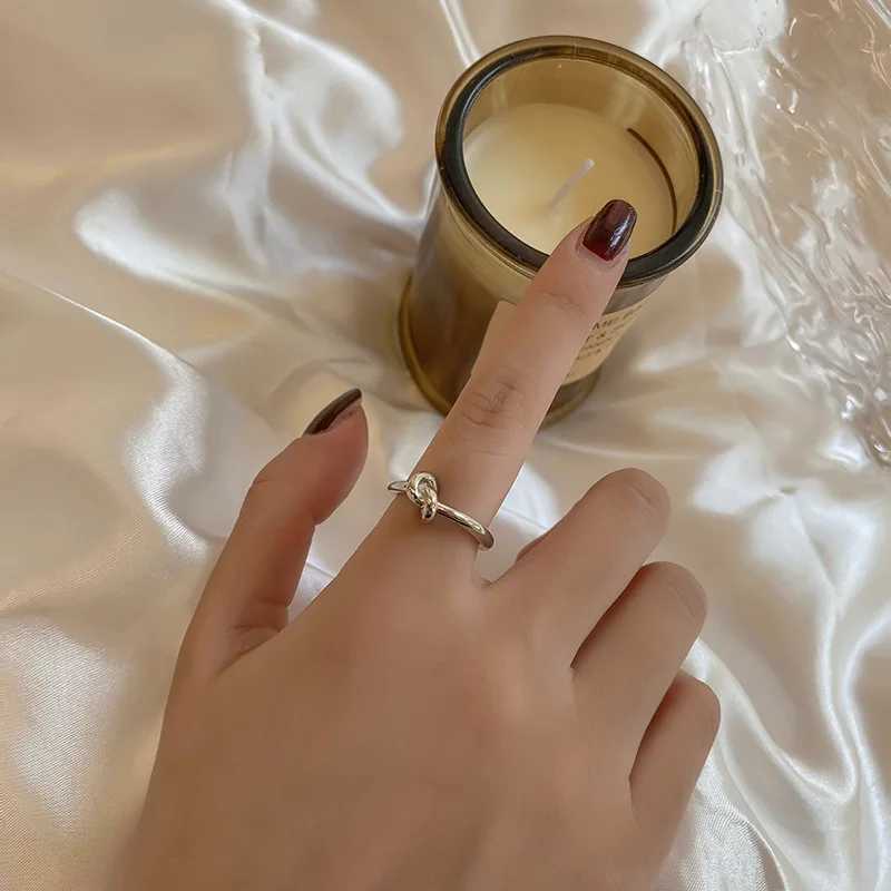 Xiyanike Silver Knot Thin Ring Female Open Couple Simple Temperature Handmade Jewelry Accessories Prevent Allergies W250207