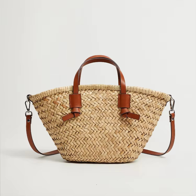 Casual Wicker Woven Basket Bags Rattan Women Handbags Handmade Summer Beach Straw Tote Designer Shoulder Crossbody Bag Straw Casual