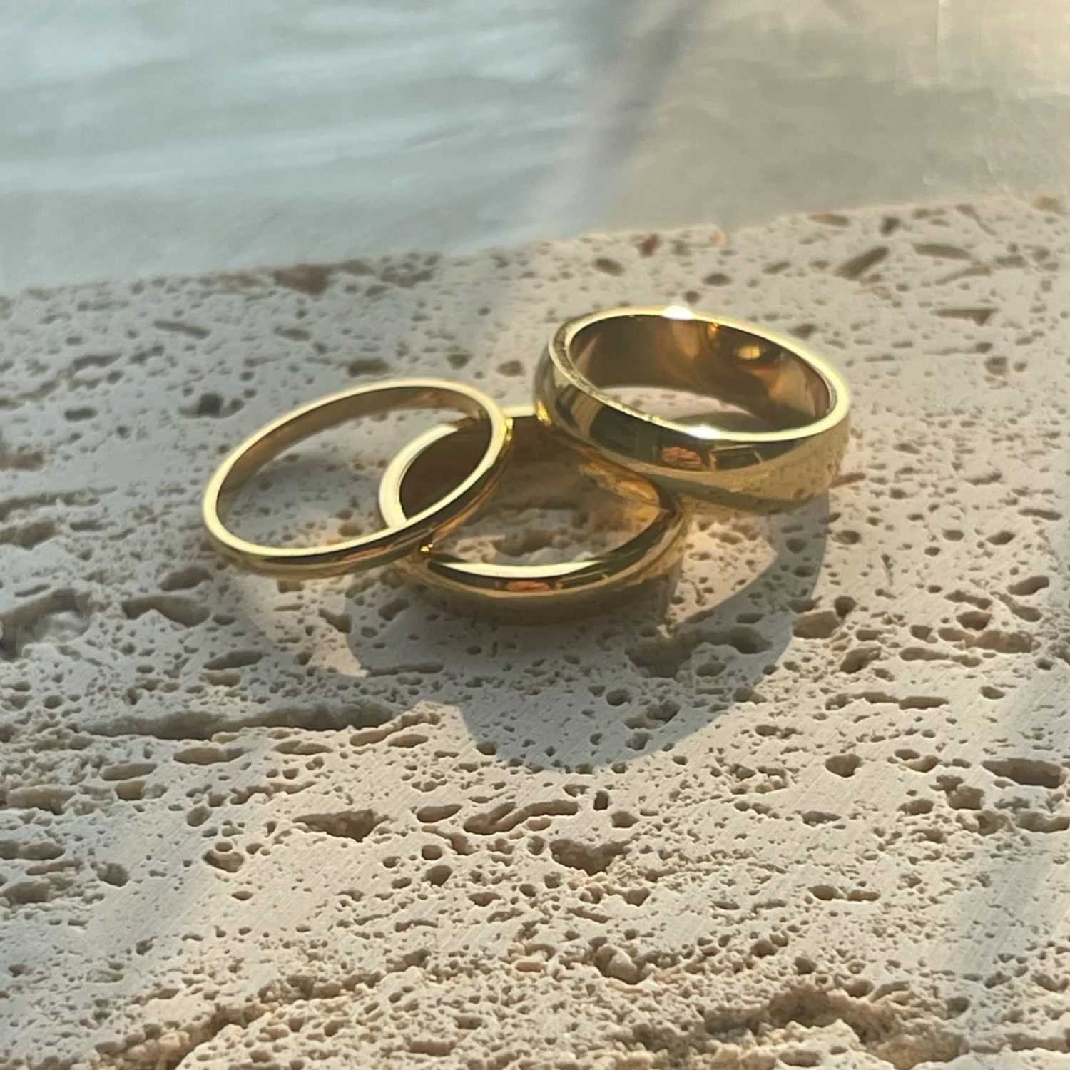 18K gold-plated couple rings for women and men wedding engagement jewelry W250207