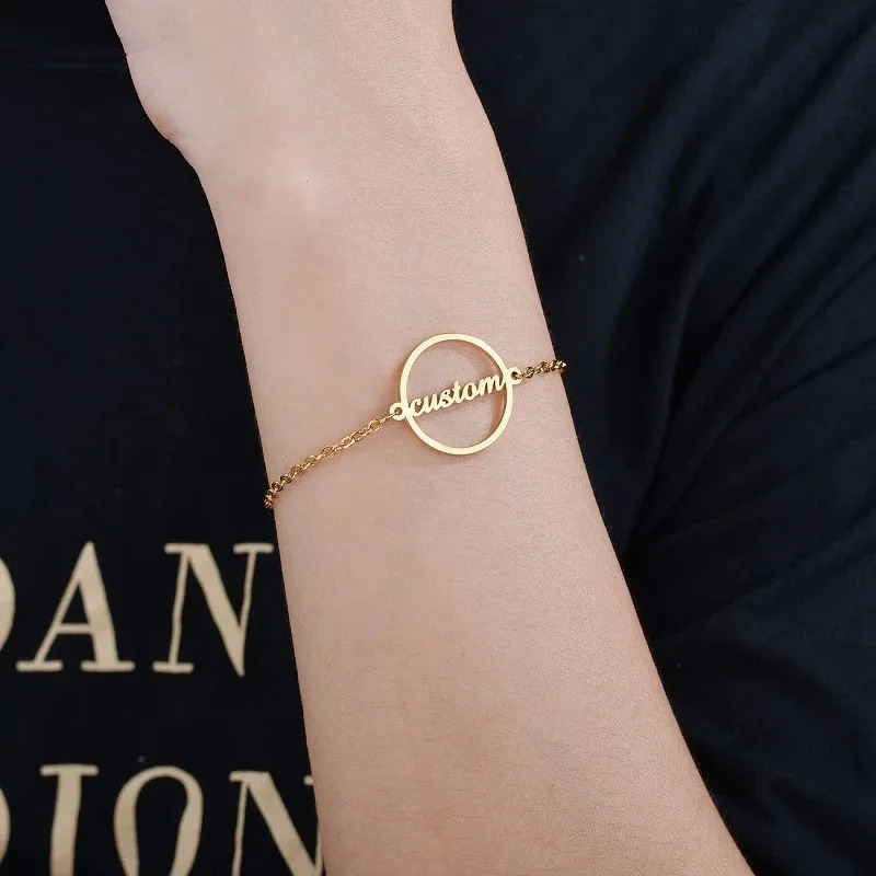 Customized Heart Circle Name Bracelet Personalized Stainless Steel Custom Nameplate Bangle Jewelry Birthday Gift 250206