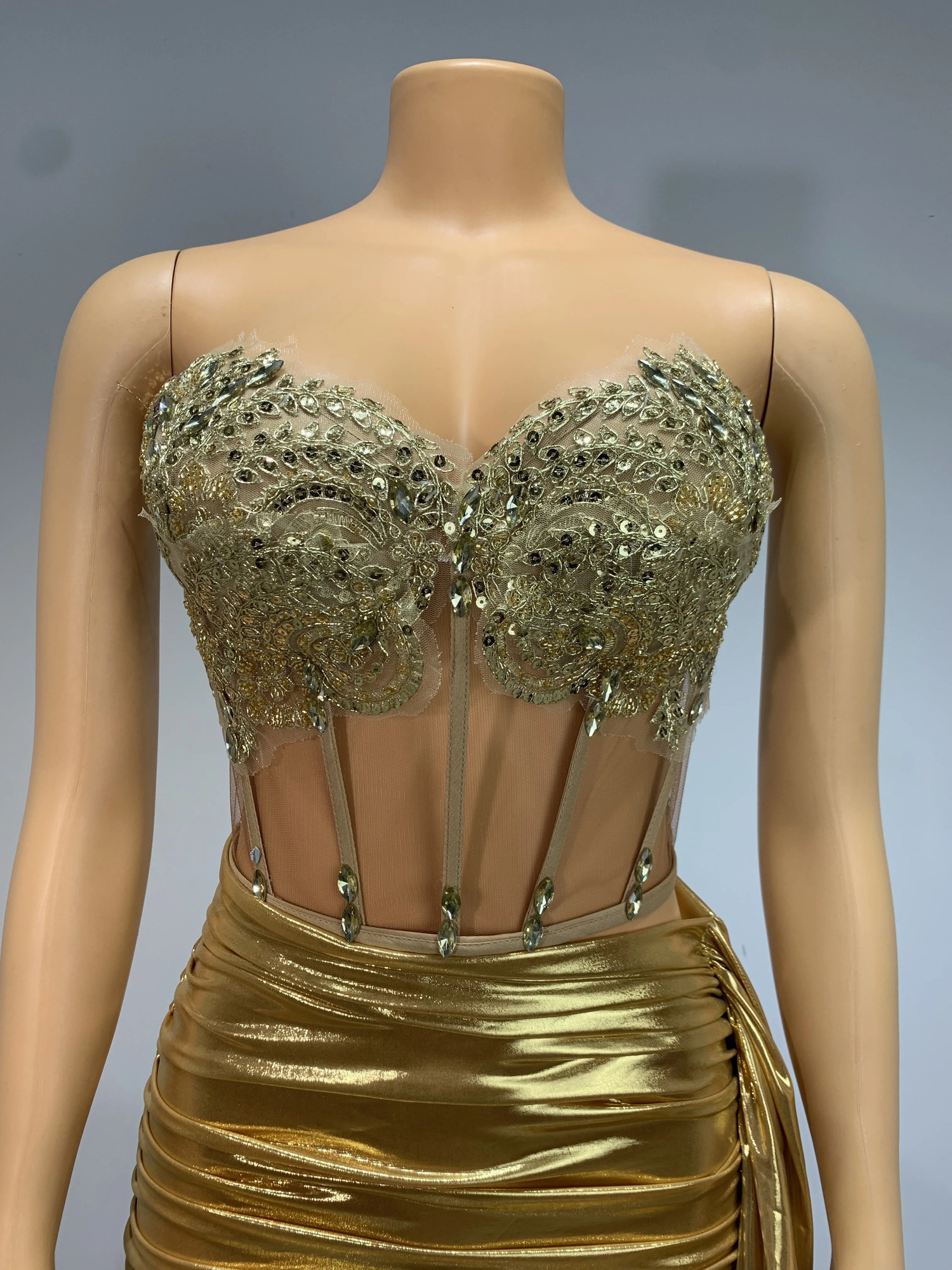 Women Glitter Top Two Pieces Short Skirt Sets Sexy Strapless Sequins Rhinestone Gold Dress Stage Show Outfit 250206
