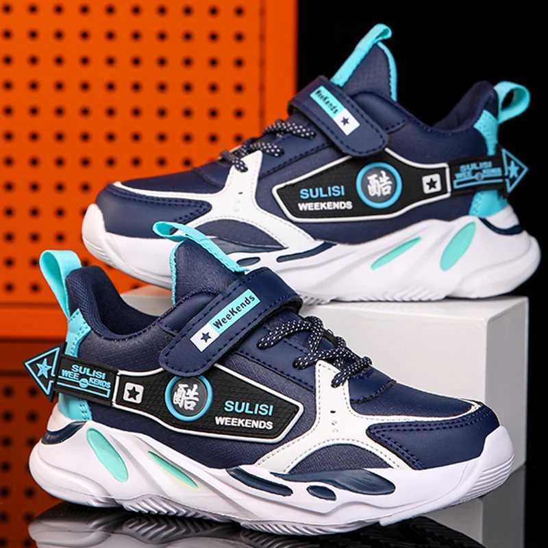 Childrens sports shoes lightweight casual leather surface autumn walking shoes anti slip soft soled running shoes W250207