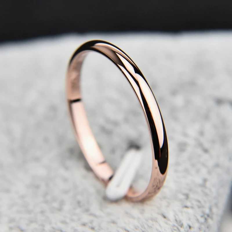 #4 5 6 7 8 9 10 Size Thin Titanium Steel Couple Ring Smooth Fashion 18K Rose Gold Finger Ring 1pc For Women and Men Jewelry gift W250207