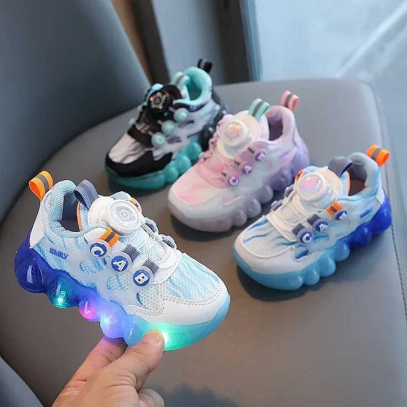 Fashion Kids Shoes Breathable Light Running Illuminated Shoes Boys Girls Casual Sneakers Rotate Button Luminous Kids Sport Shoes W250207