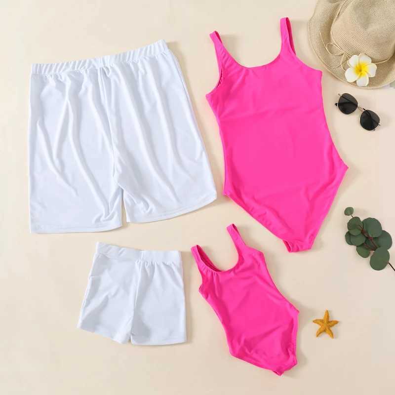 Baby Mommy and Daddy Son Daughter Clothes Clothing Family Letter Printing Sandbeach Swimsuit Family Matching Outfits Swimwear W250207