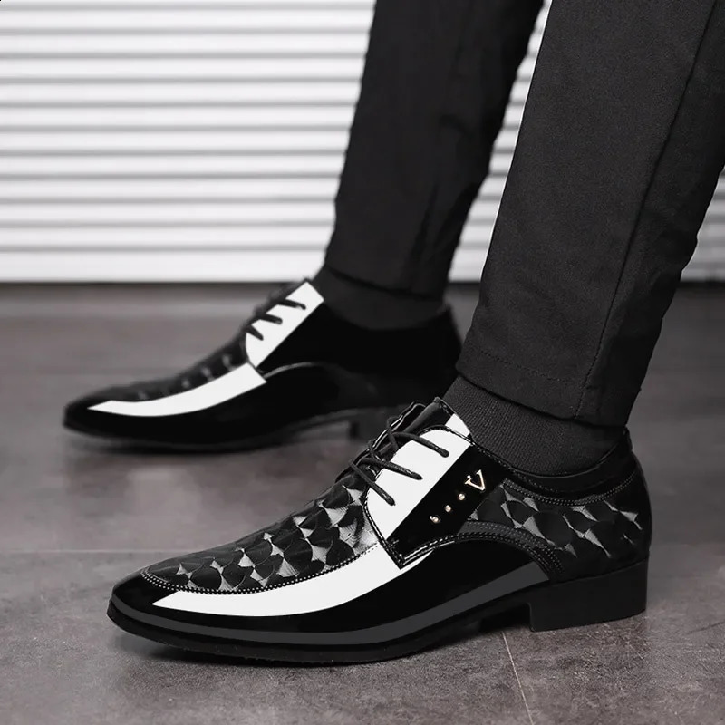 Oxfords Leather Mens Shoes Casual Dress Men Lace Up Breathable Formal Office for Man Big Size 38-48 Flats 250410