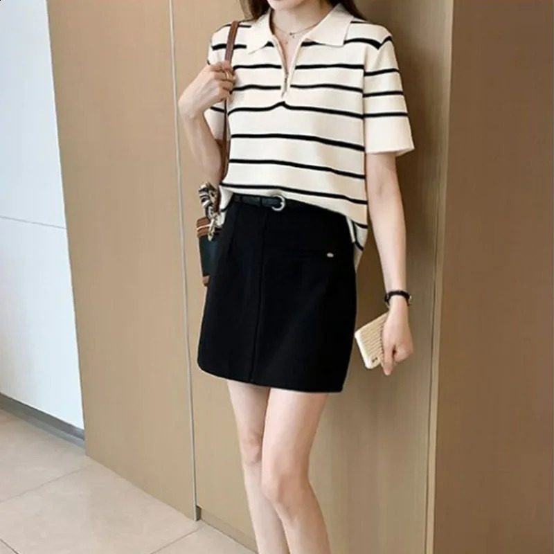 Summer Stripe Korean Fashion Casual Ice Silk Short Sleeved Polo Shirt Simple Temperament Women Lapel Zipper Loose Slim Thin Top 250207