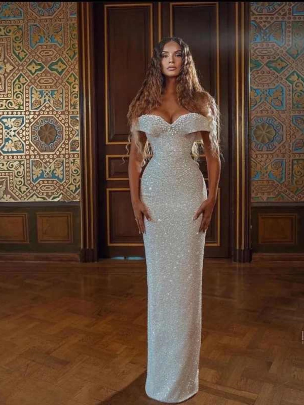 Modern Mermaid Wedding Dress With Veil Beaded Sequins Off Shoulder Bride Gowns Detachable Sweep Train Bridal Dresses Customized