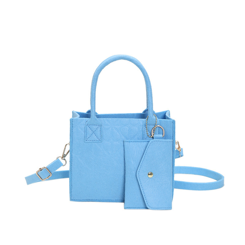Elegant Felt Material Shoulder Handbag for Ladies Versatile Designer Crossbody Messenger Bag with Zipper Detail